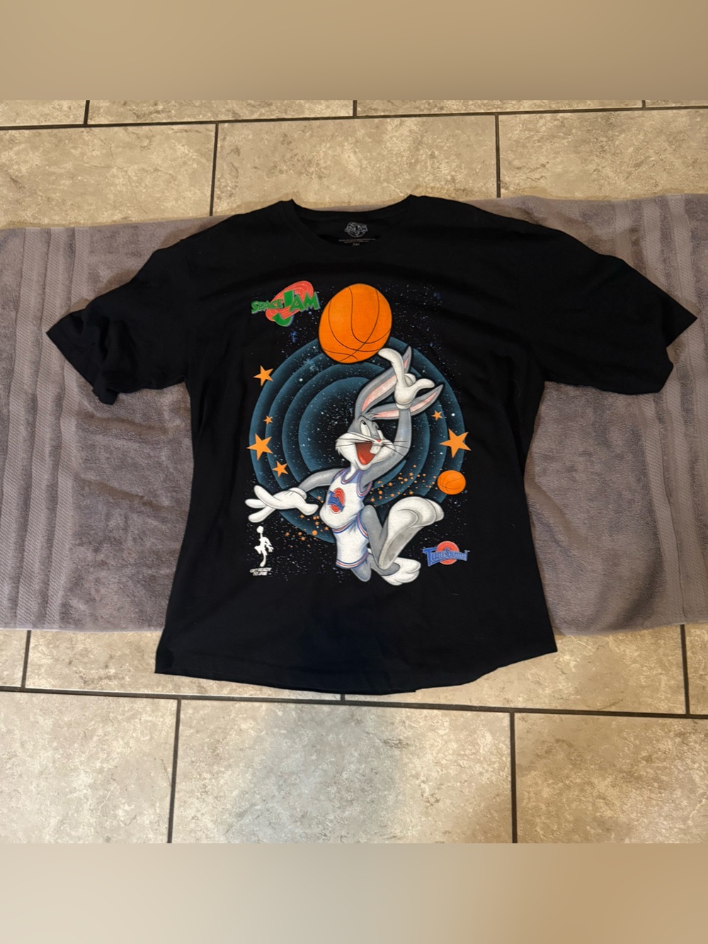 Life Is Good Men's Black Bugs Bunny Space Jam Crewneck Tee🔥